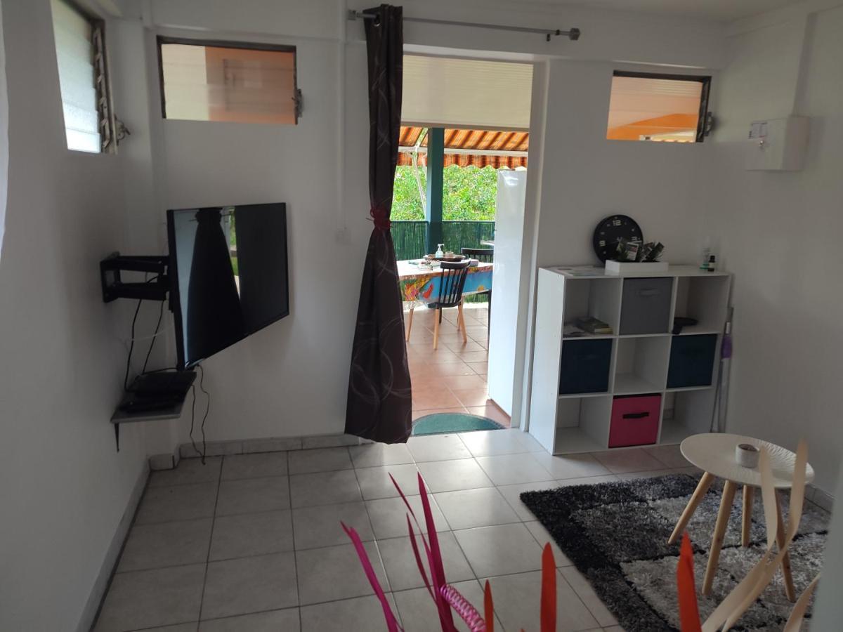Appartement Kelysa Le Marin Exterior foto